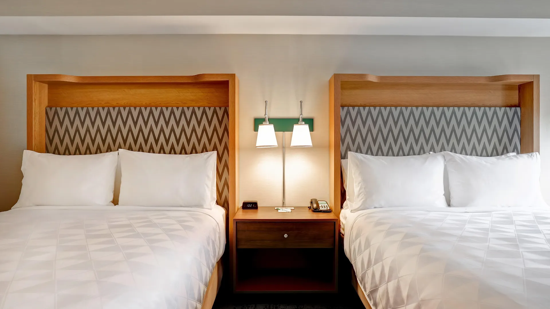 Holiday Inn - Ottawa Dwtn - Parliament Hill By Ihg 3*,