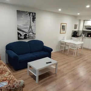 Spacious Basement One Bedroom Apartment, Wifi. , Montreal Canada